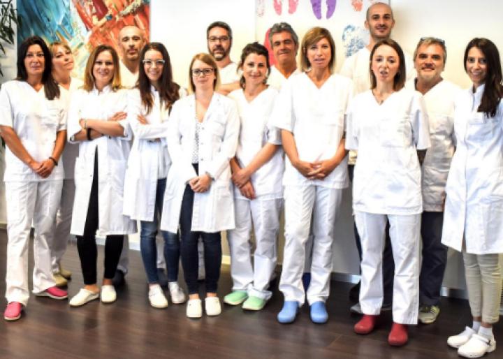 Dental Center Human