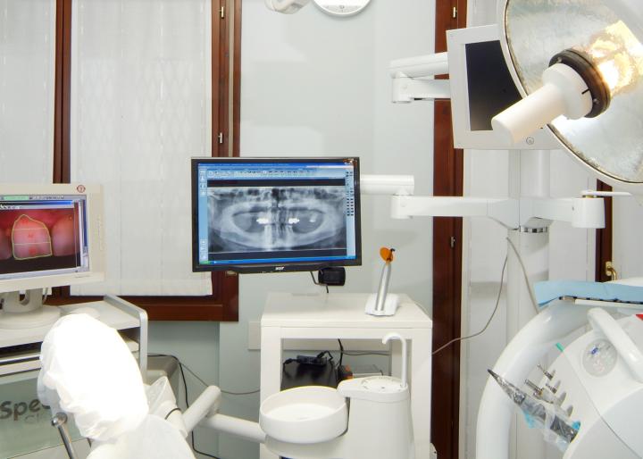 Studio dentistico Alfieri Dott.Giuliano