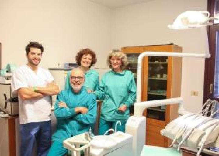 STUDIO DENTISTICO POSTIGLIONE