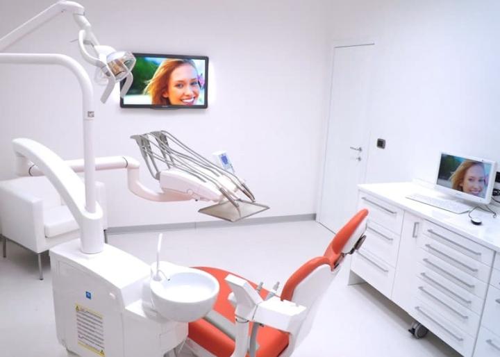 Smile Clinic - Messina