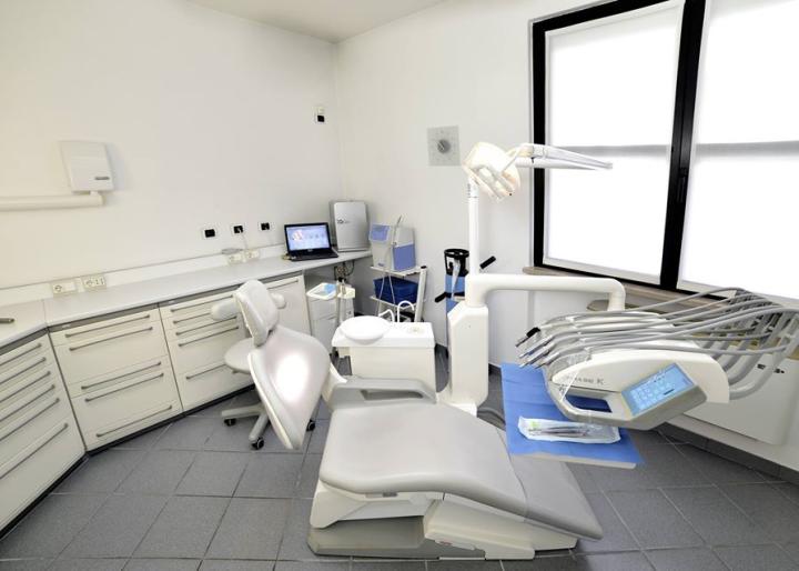 Studio Dentistico Dott. Valeria de Rossi Odontoiatra